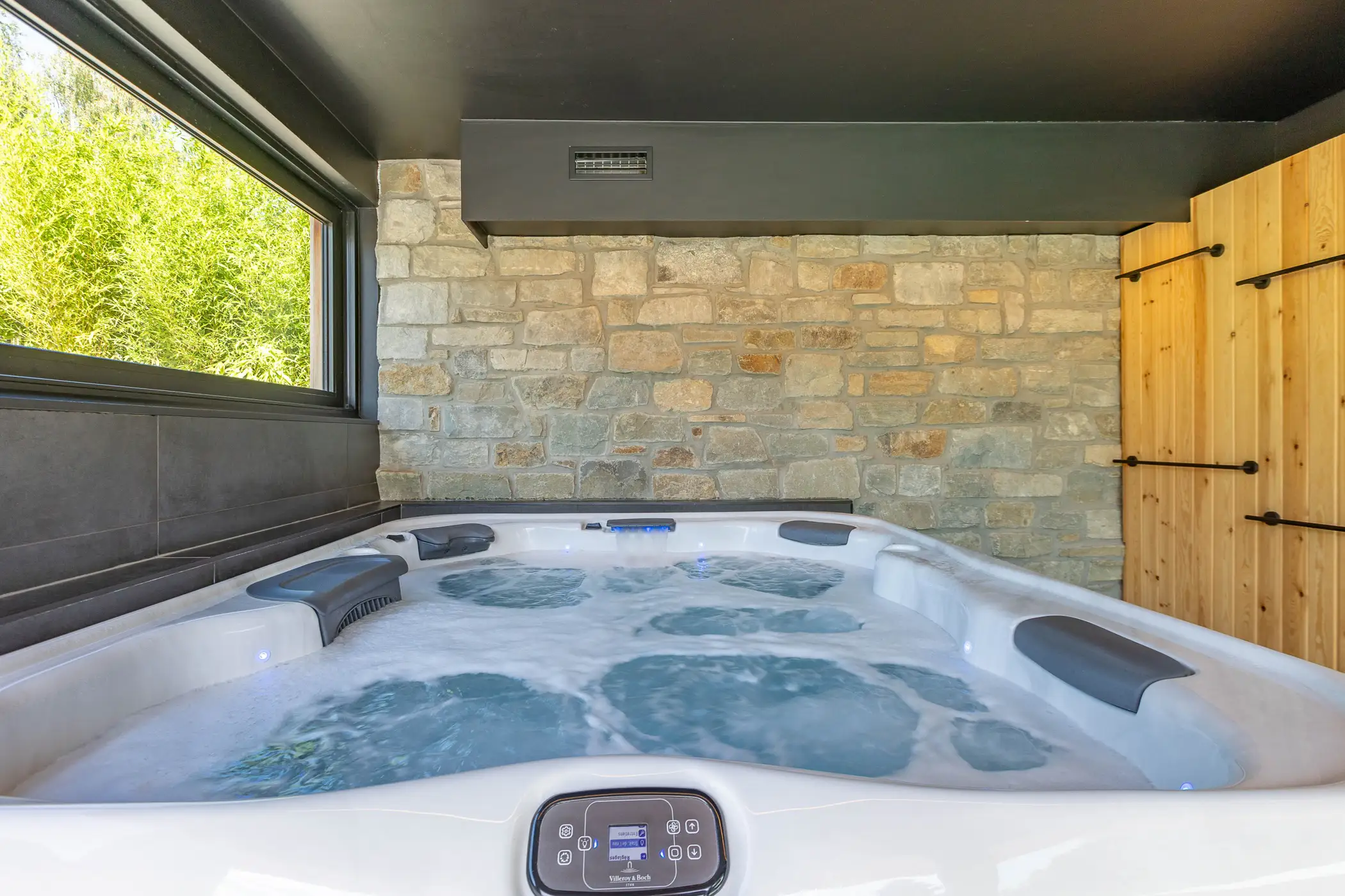 Cottage for 10 people in Tenneville Villa Wood